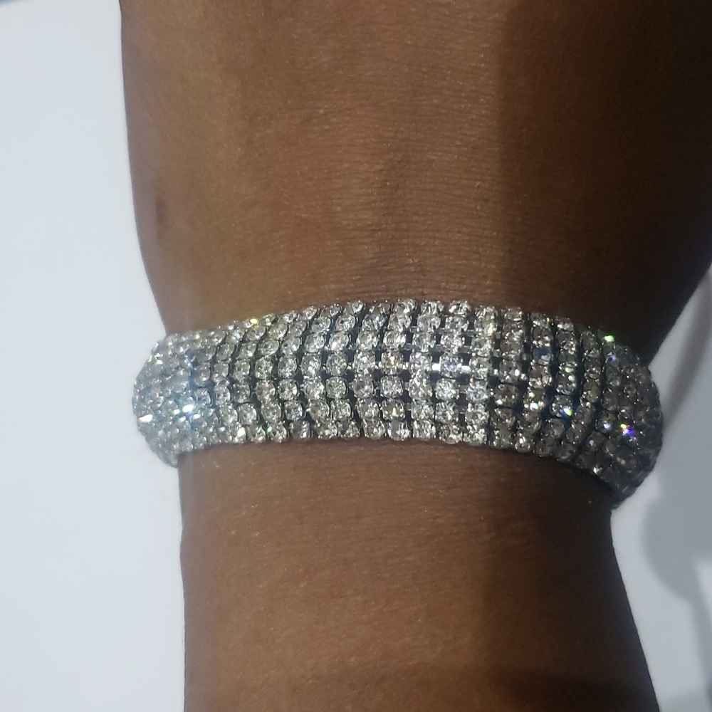 Bracelet - Picture 5 of 13